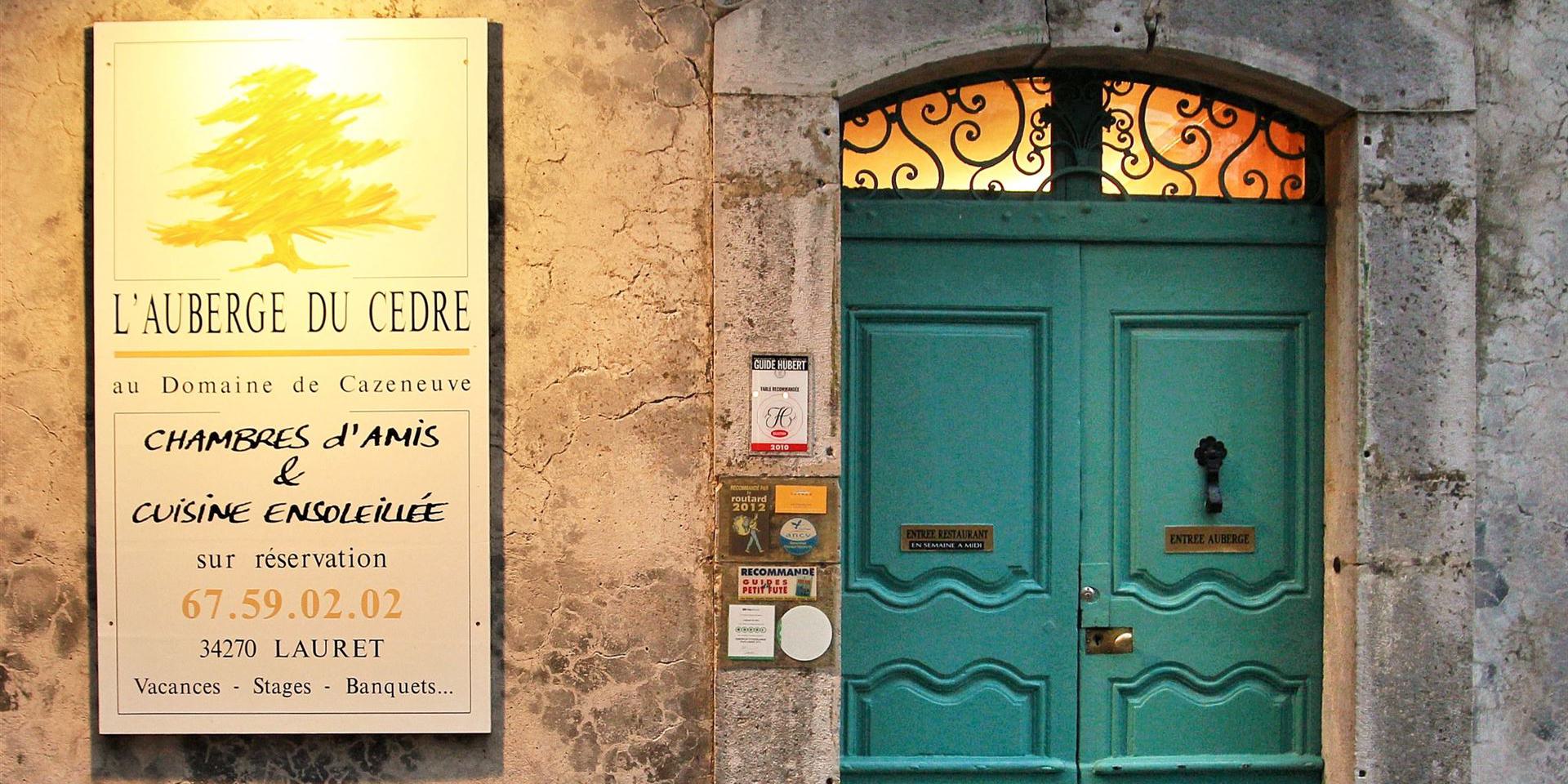 Eingang zur Auberge